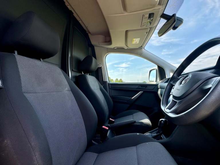 VOLKSWAGEN CADDY MAXI 1.6 TDI C20 CR Trendline MAXI DSG AUTO 2017