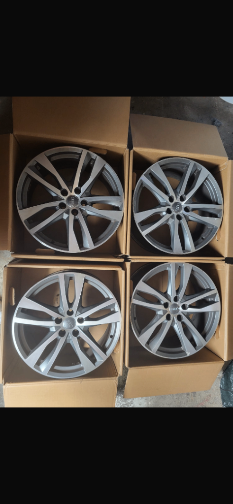 245-45-19 Audi A6 original Alloys 