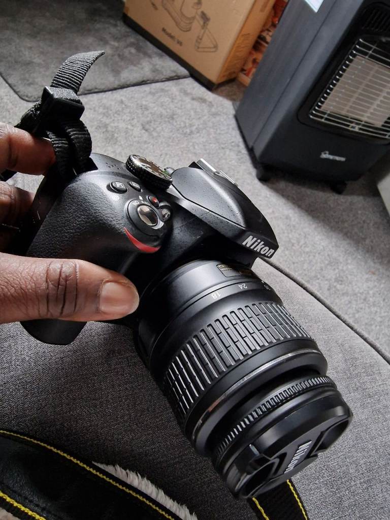 Nikkon dslr d3300 camera