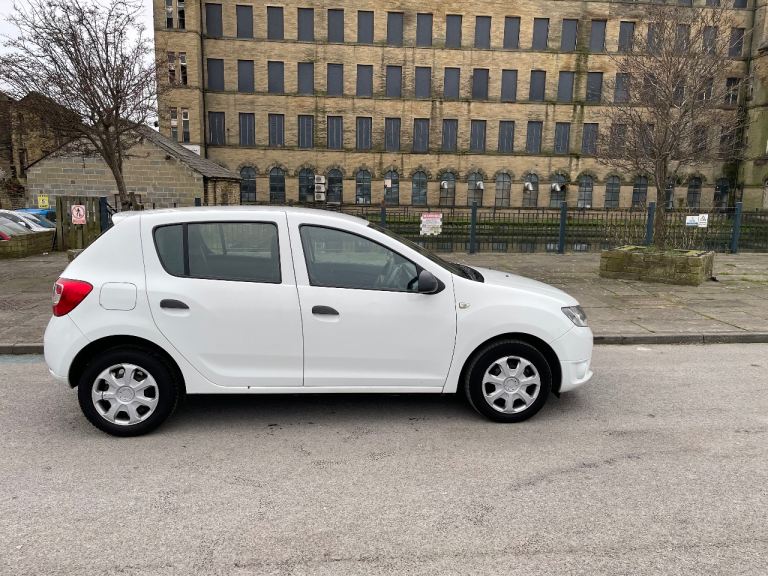 Dacia SANDERO Hatchback, 2014, Manual, 1149 (cc), 5 doors