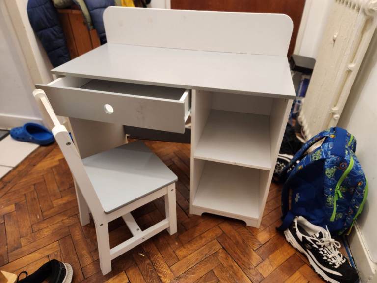 Kids Wooden Desk and Chair Set – Grey, Good Condition (Age 3 to 9)