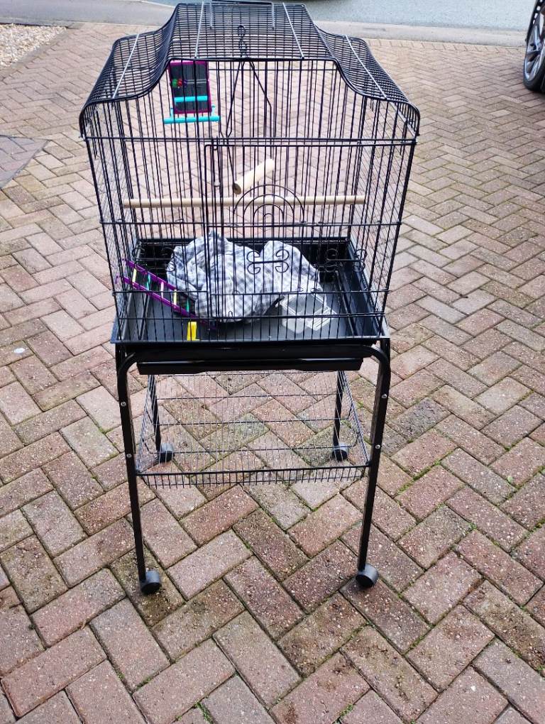 Bird cage with stand 