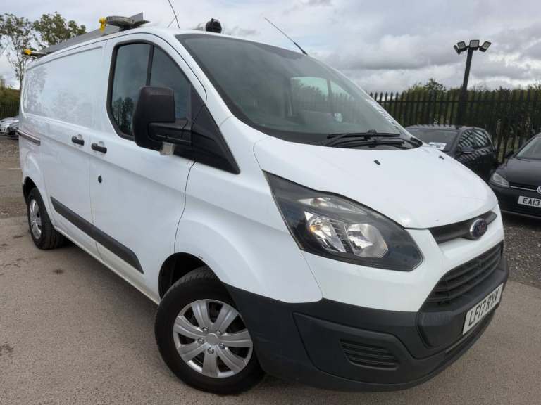 2017 Ford Transit Custom 2.0 TDCi 310 L1 H1 5dr PANEL VAN Diesel Manual