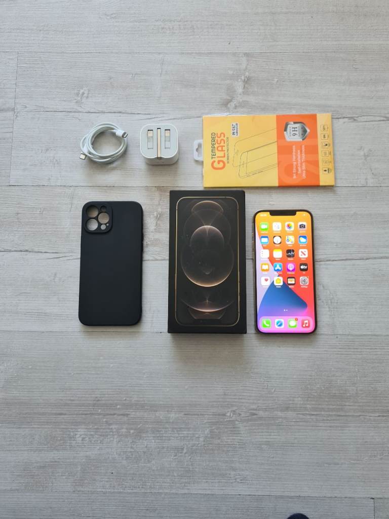 Iphone 12 Pro Max 5G Bundle Unlocked 128GB Gold I Phone