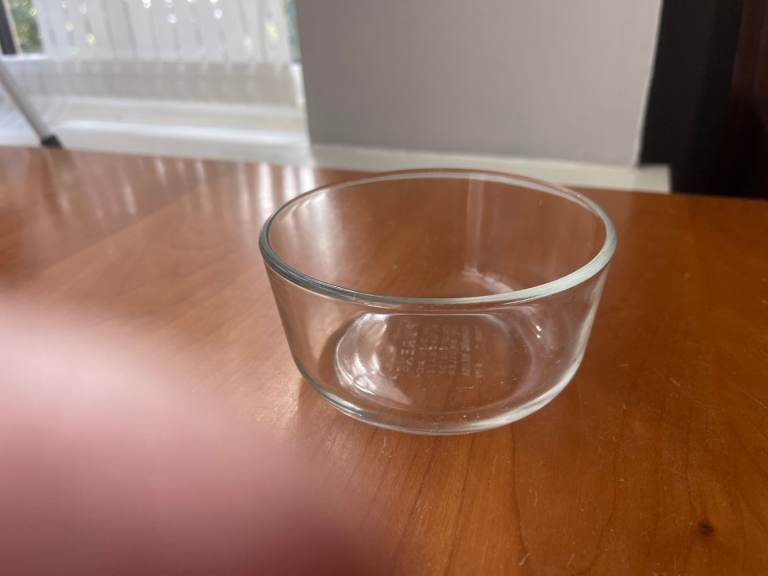 Bowl, Pyrex glass (small) (4.7x2.4inches) Ingredients bowl or for storage