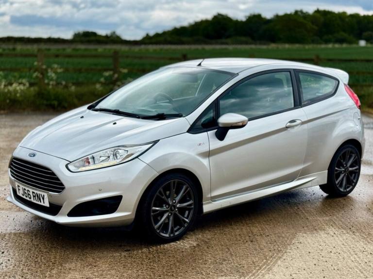 2016 Ford Fiesta 1.0 EcoBoost 125 ST-Line 3dr HATCHBACK PETROL Manual