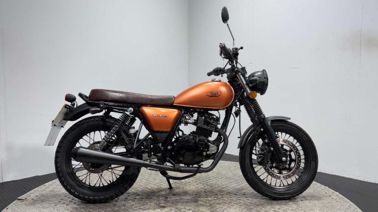 Mash Seventy 2022 386 MILES NEW MOT SERVICED CAFE RACER SCRAMBLER 125CC