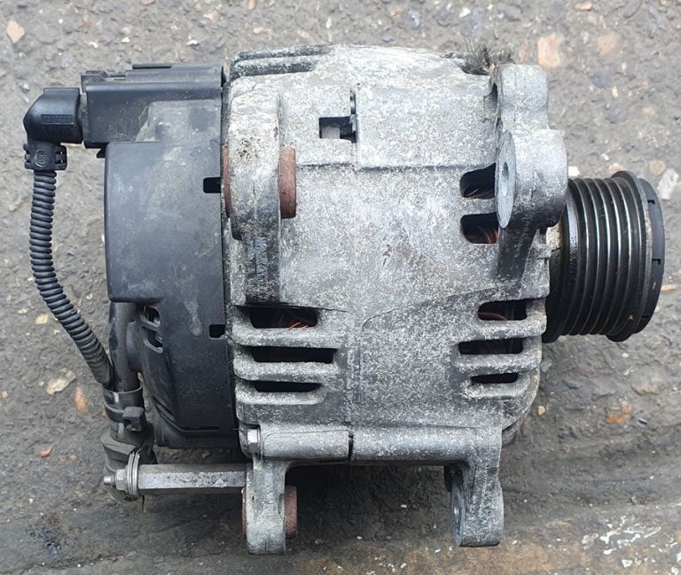VW Golf 1.9 TDI Alternator Diesel 2007