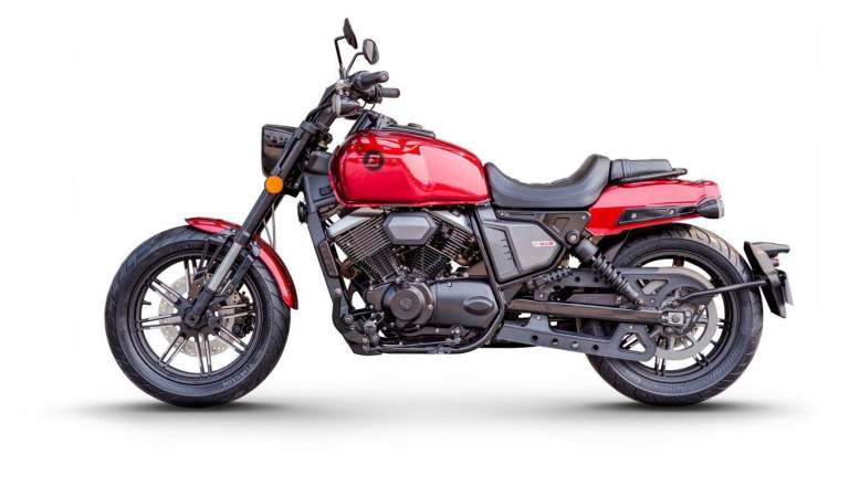 Bluroc Motorcycles 250cc V BOB V-BOB V-Twin Cruiser Brand New * UK Delivery *