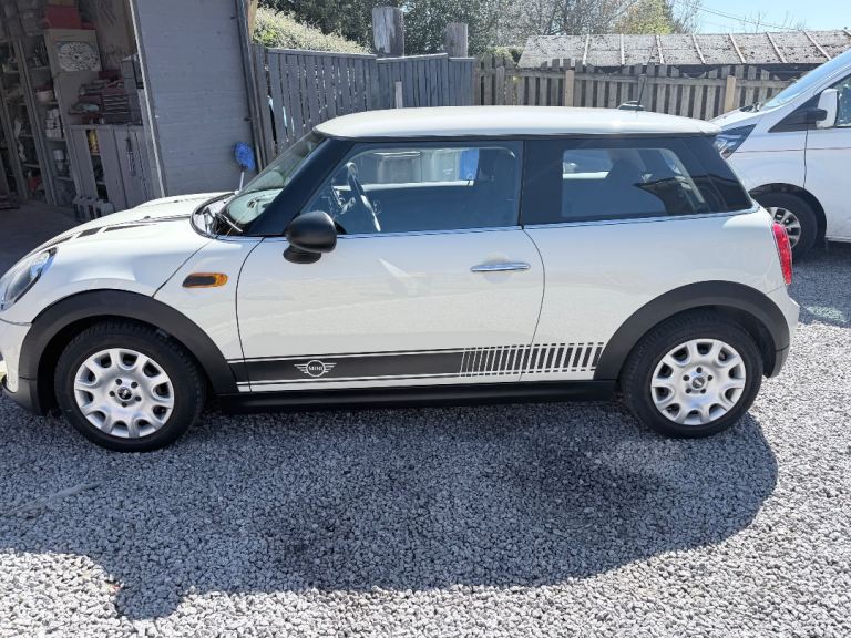 Mini, HATCHBACK, Hatchback, 2016, Manual, 1198 (cc), 3 doors