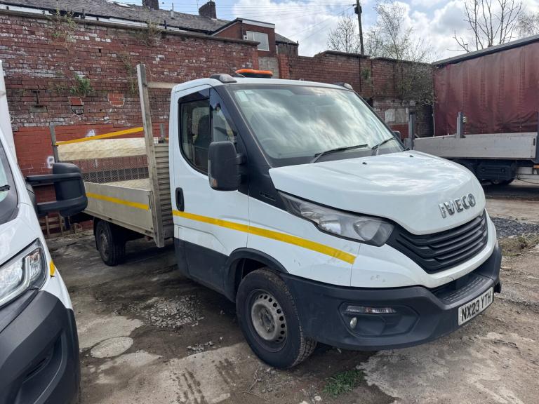 2023/23 IVECO DAILY DROPSIDE TRUCK A/C SPARES OR REPAIRS PRICE IS PLUS VAT 