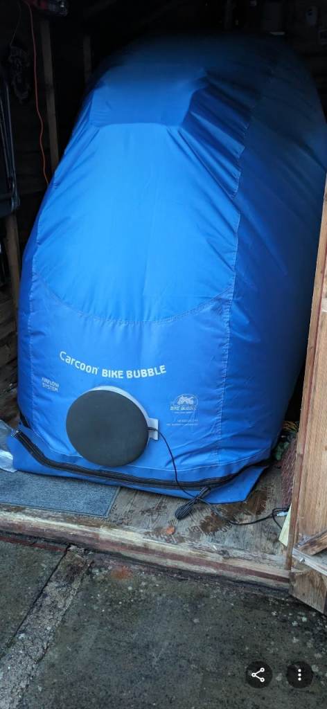 Bike carcoon bike bubble 