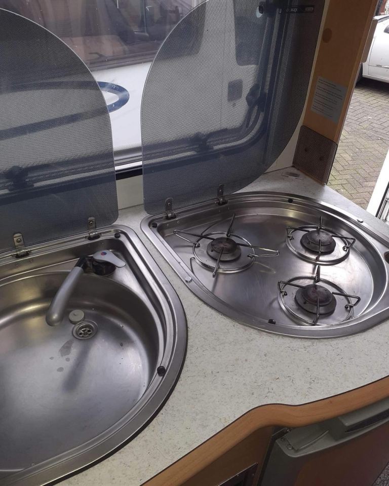 Lunar champ motorhome 