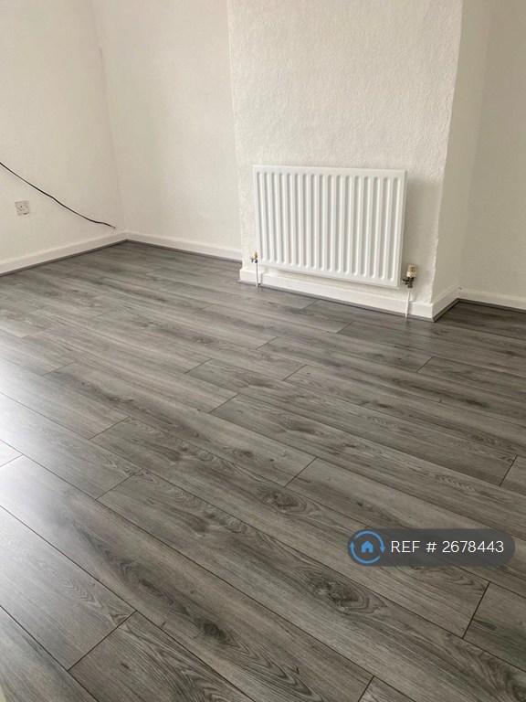 3 bedroom house in Rutland Street, Blackburn, BB2 (3 bed) (#2678443)