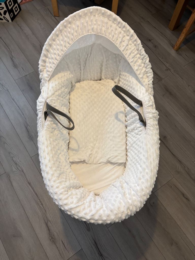 Dimple Grey Wicker Moses Basket