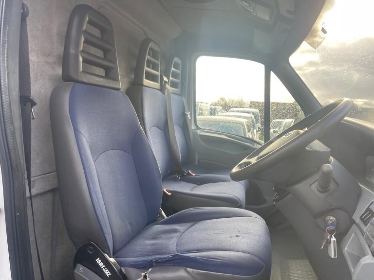 IVECO DAILY 2.3 DIESEL LWB HIGH ROOF NO VAT