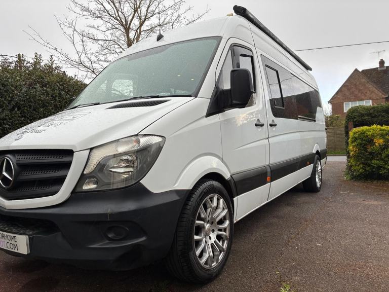 MERCEDES SPRINTER 313 CDI LWB RACE VAN 2 BERTH SOLAR