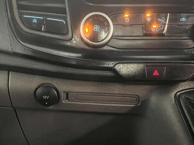 2022 Ford Transit 2.0 EcoBlue 130ps Chassis Cab CHASSIS CAB DIESEL Manual