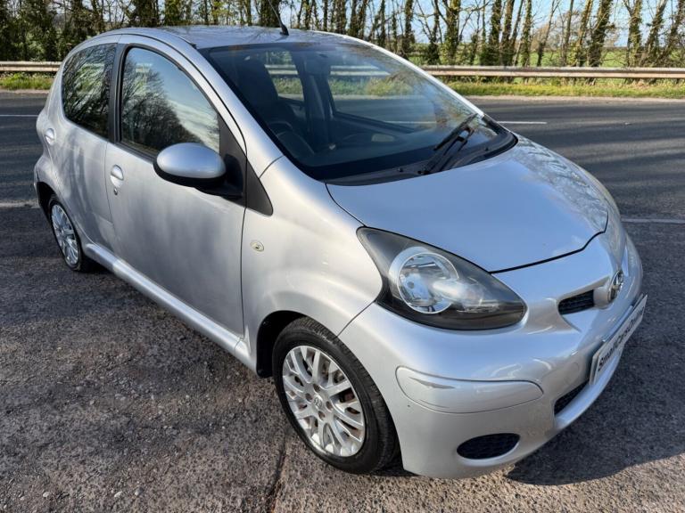 2009 Toyota AYGO PLATINUM VVT-I Hatchback Petrol Manual