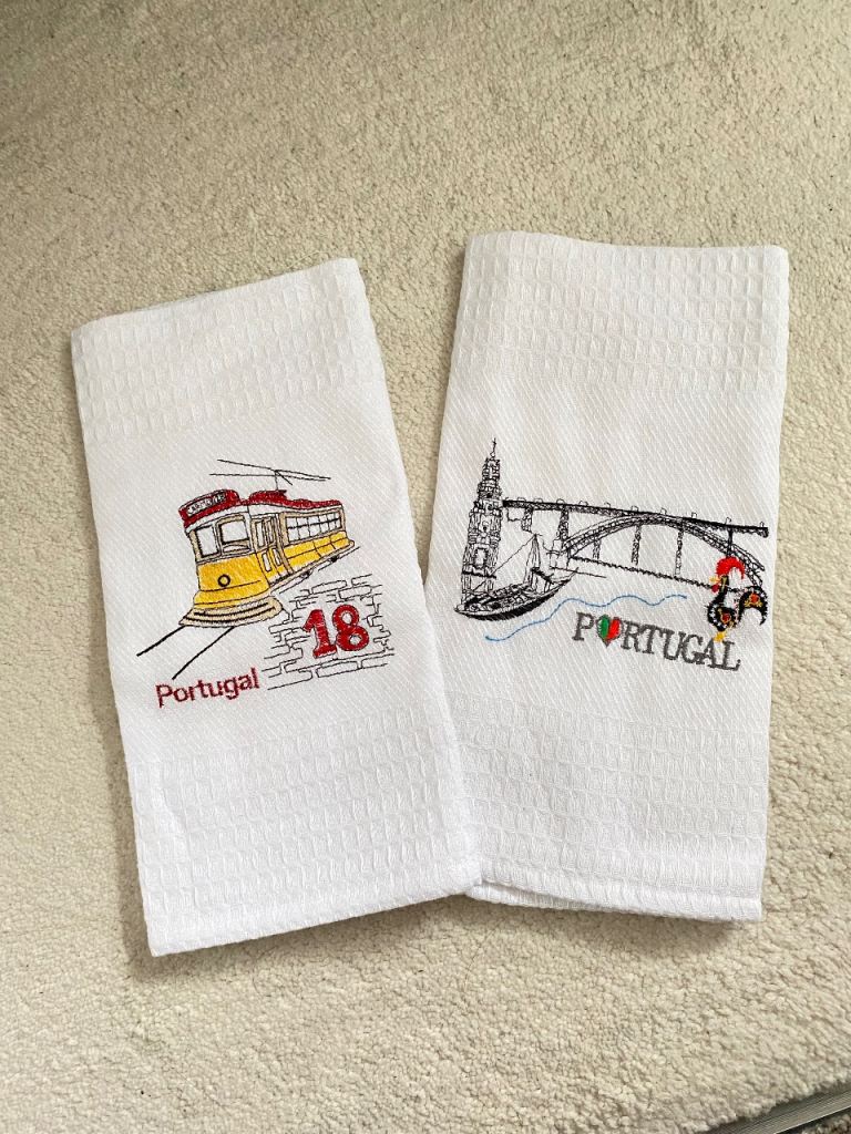 2 Brand new white kitchen towels