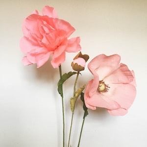 Large crepe paper flowers for wedding/ birthday props or backdrop