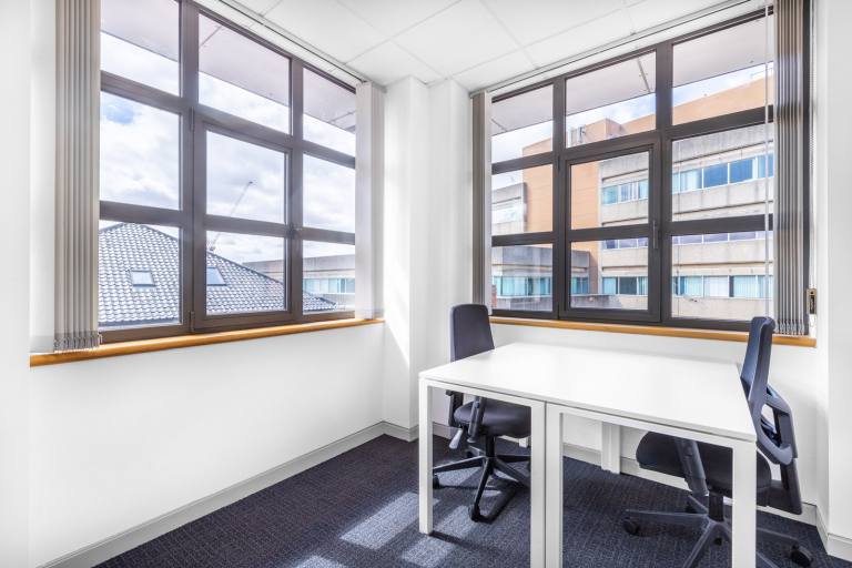 Norwich - NR3 1YE \ Fully Furnished Small Office for Rent