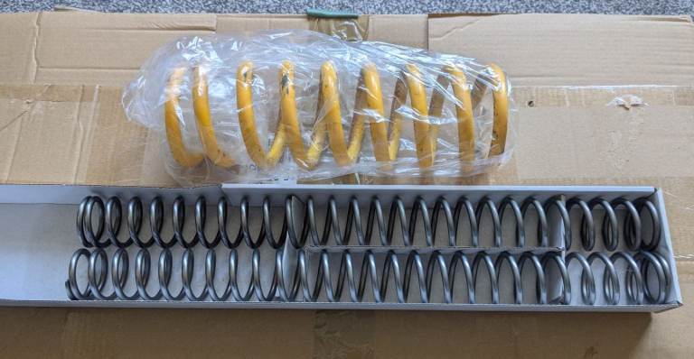 Suzuki DR-Z400SM standard suspension springs - front and rear 