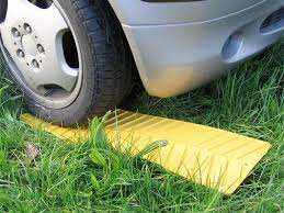 FIAMMA GRIP SYSTEM 4 IN TOTAL £20