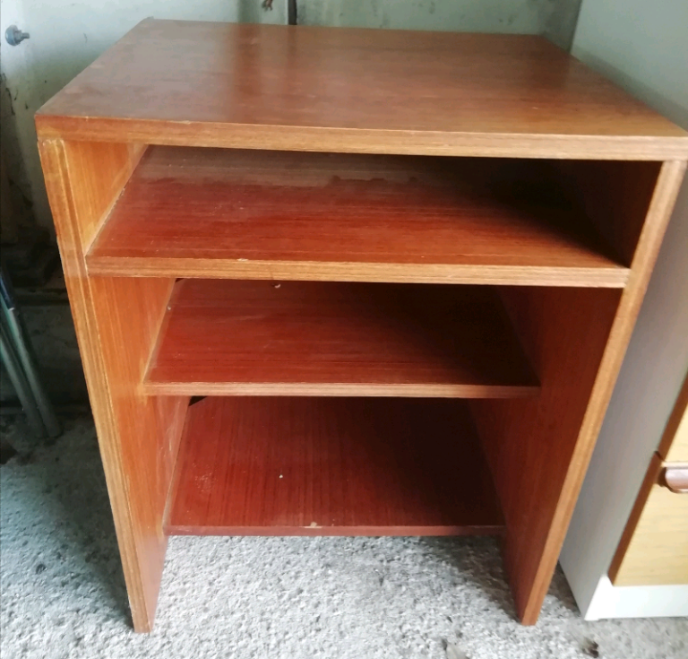 Bedside cabinet £5