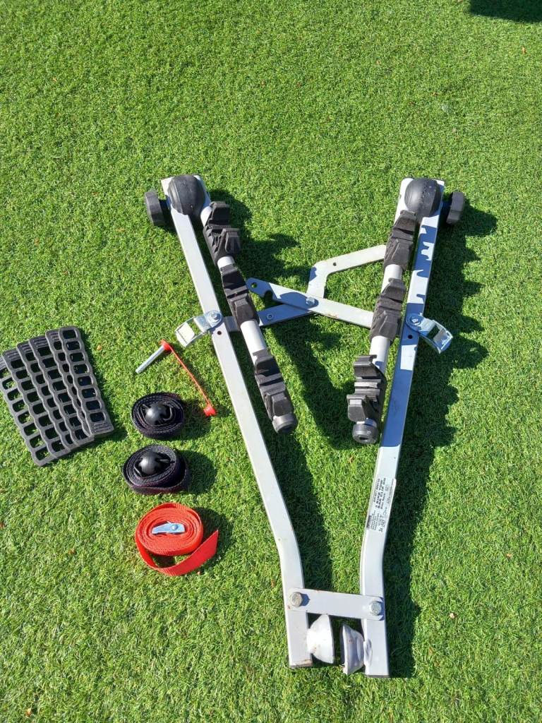 Bike Carrier - Halfords 3 Bike, Tow Bar Mounted Bike Carrier