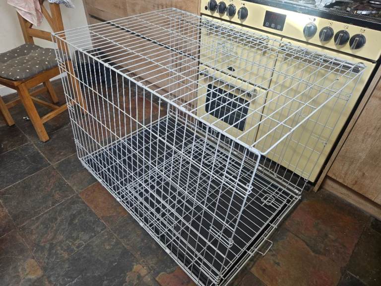 XL dog crate