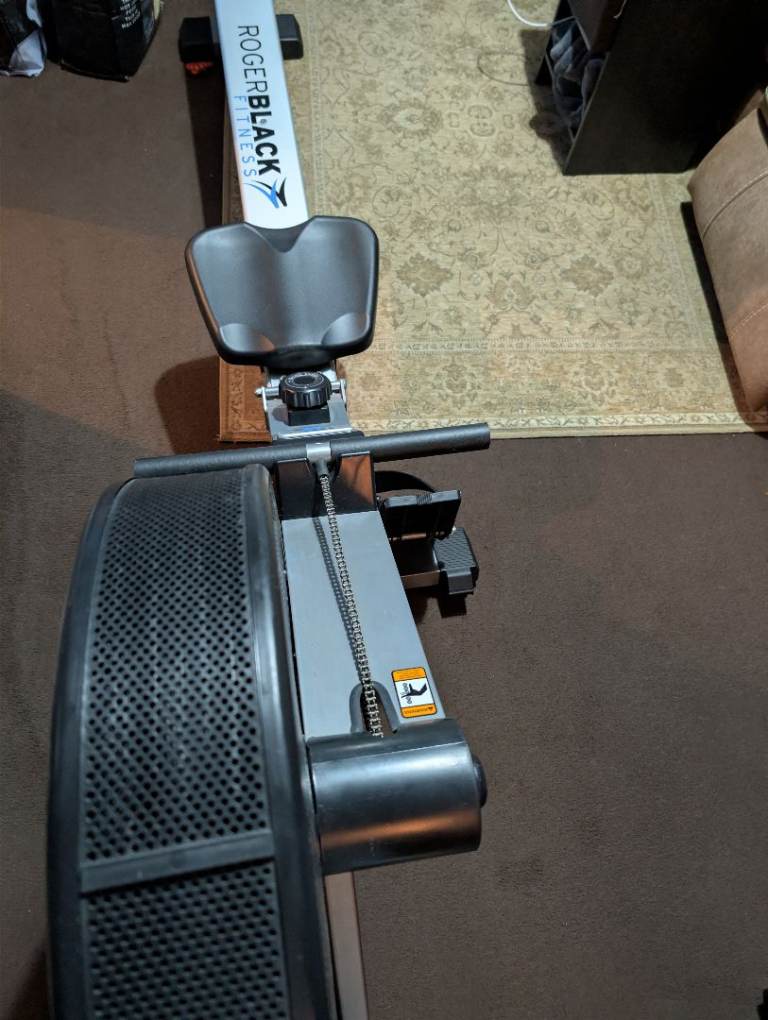 Roger Black Rowing Machine – Good Condition