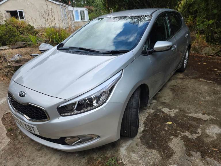 Kia, CEED, Hatchback, 2014, Manual, 1582 (cc), 5 doors