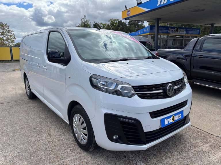 2022 Vauxhall Vivaro 2900 1.5d 100PS Sportive L2 H1 Van  **SAMEDAY DRIVE-AWAY ** PANEL VAN Diesel...