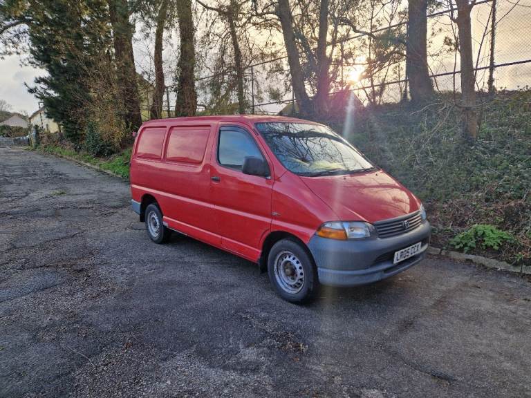 Toyota, HIACE, Panel Van, 2005, Manual, 2494 (cc)