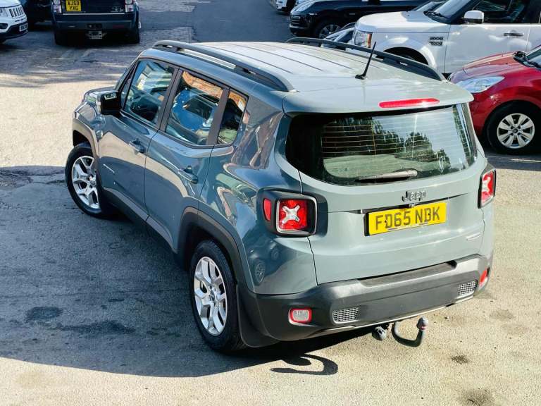 2015 Jeep Renegade 1.4 Multiair Longitude 5dr ESTATE PETROL Manual