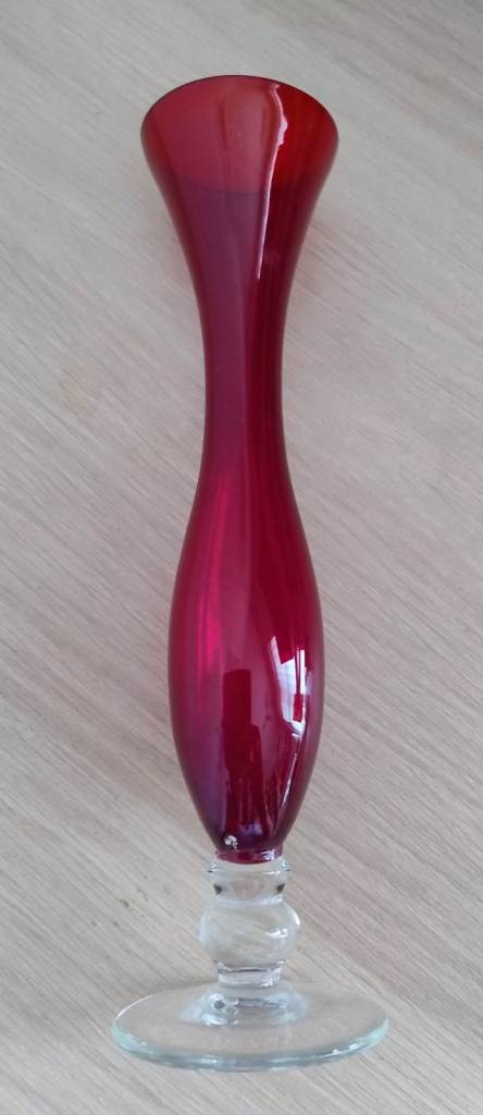 Vintage Red Art Glass Posey Vase 21cm tall