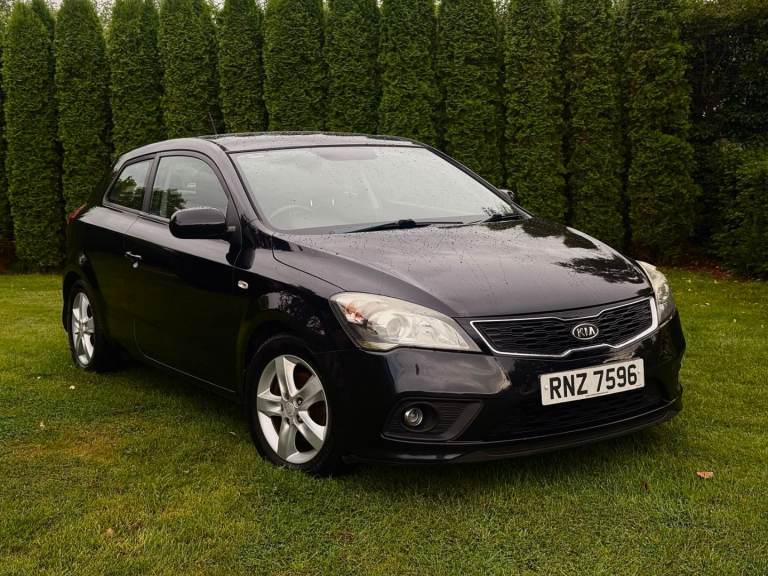 Kia, PRO CEED, Hatchback, 2011, Manual, 1582 (cc), 3 doors