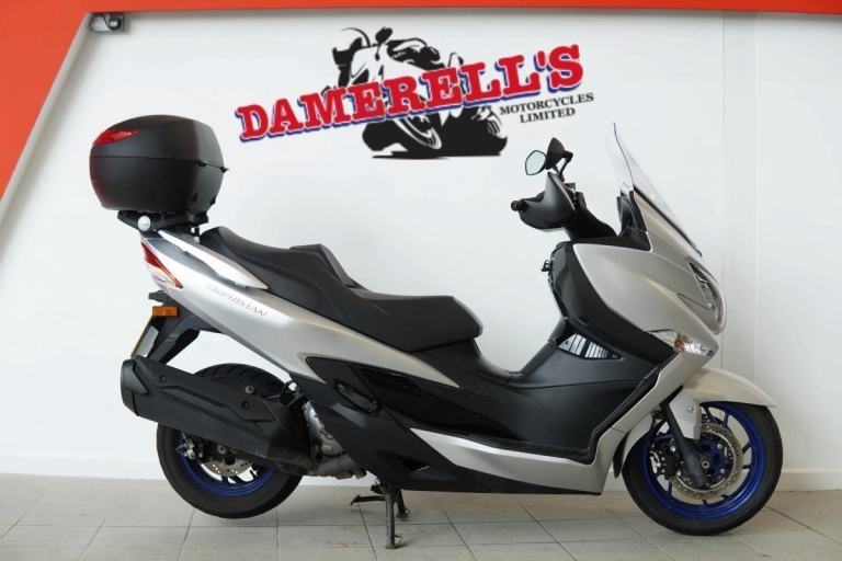 2024 SUZUKI BURGMAN 400 AN400 SILVER SCOOTER