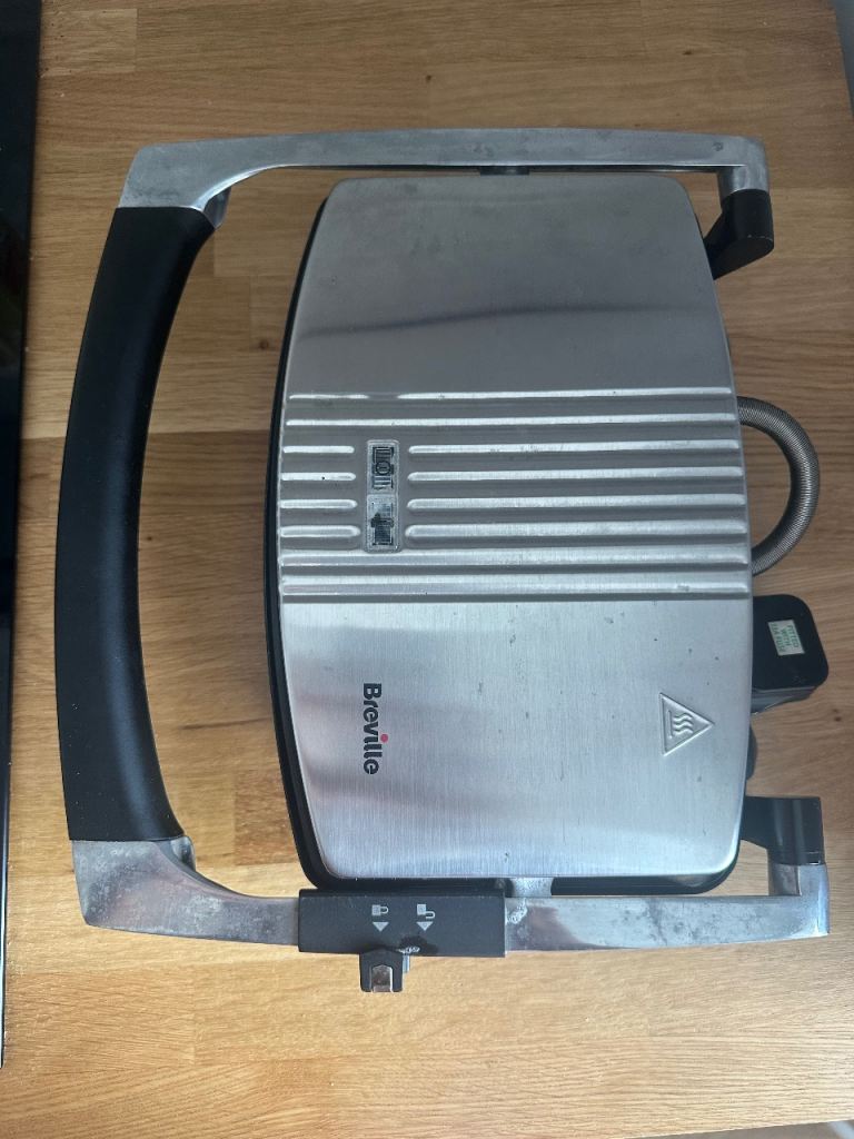 Breville Panini Press / Sandwich Toaster – 1000W