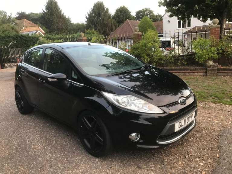2011 ULEZ FREE FORD FIESTA 1.4 ZETEC 10 MONTHS MOT DRIVES VERY WELL BARGAIN PRICE