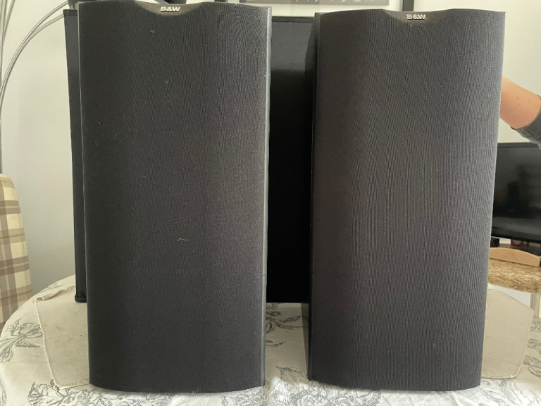 B&W DM602 Speakers
