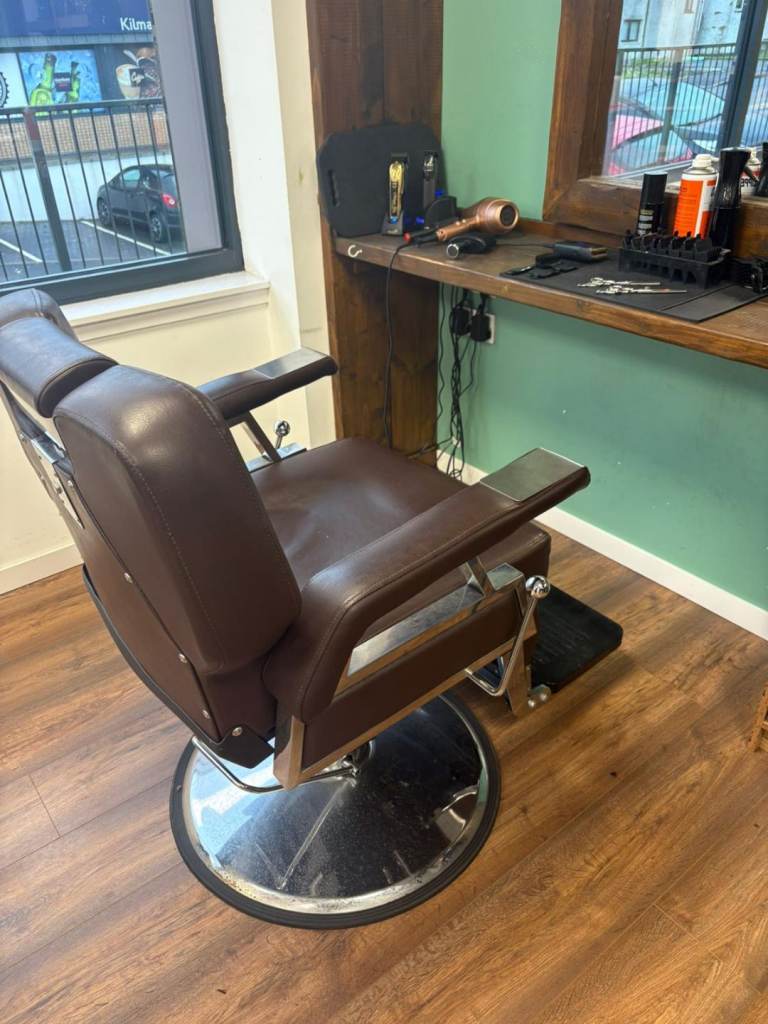 5 barbers chairs 