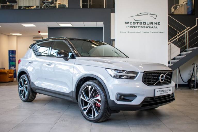 2019 19 VOLVO XC40 2.0 T5 R-DESIGN PRO SUV 5DR PETROL AUTO AWD EURO 6 (S/S) (247
