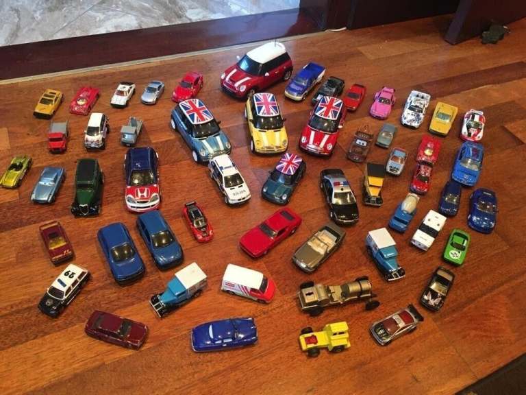 Collection of toy cars, some vintage