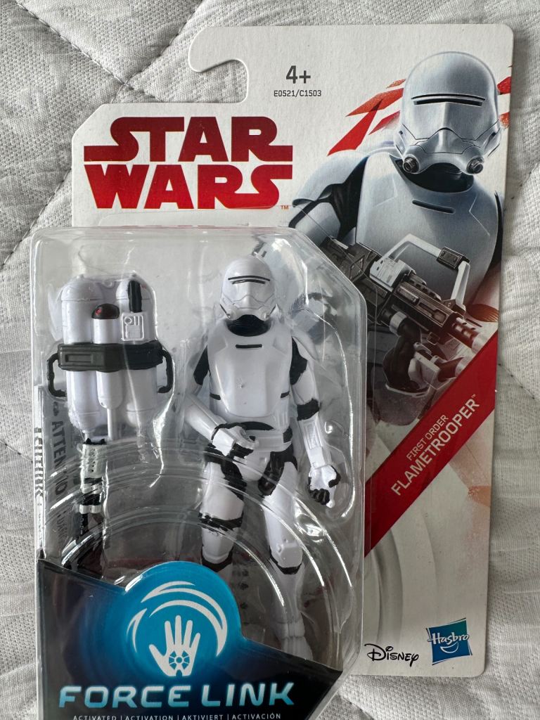 Star Wars force link x 3 figures Yoda, Flametrooper, Obi-wan Kenobi - collect off M1 junction 35