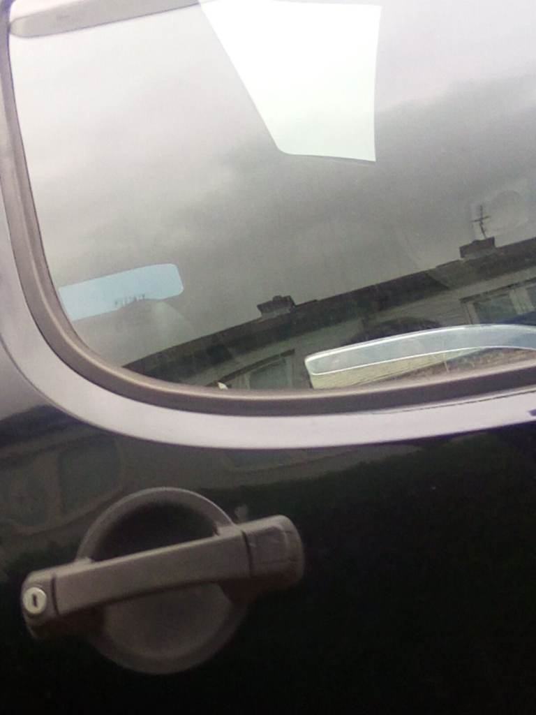 Britax Sunroof bought new but never used.
