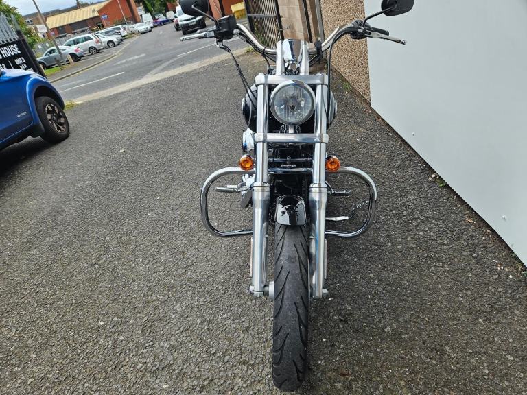 Harley-Davidson FXDL 1580 dyna low rider in superb condition 