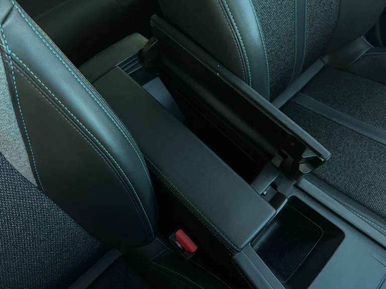 2023 Peugeot 308 1.2 PureTech Allure Premium 5dr EAT8 HATCHBACK PETROL Automatic