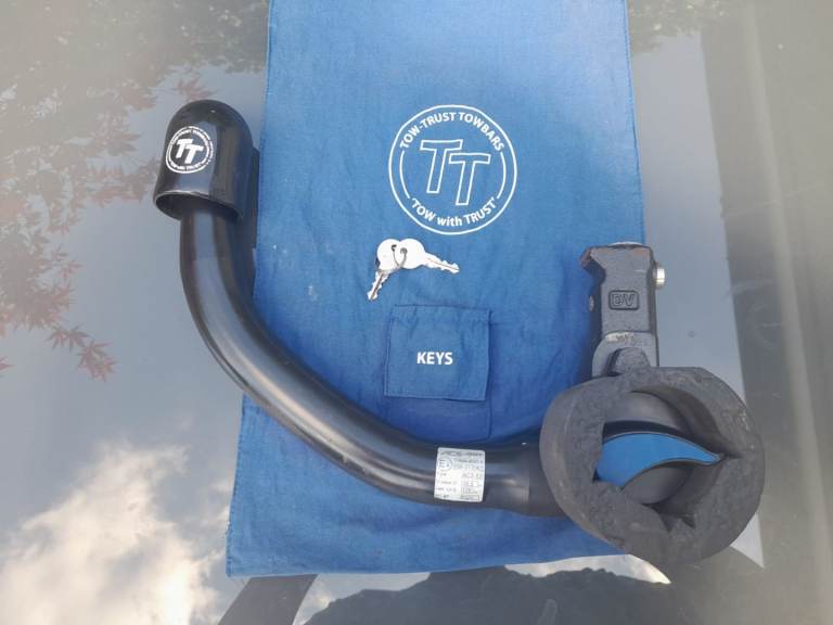Tow Trust detachable tow hitch